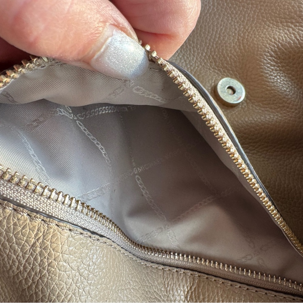 Micheal Kors  Tan Leather Backpack - Picture 10 of 16